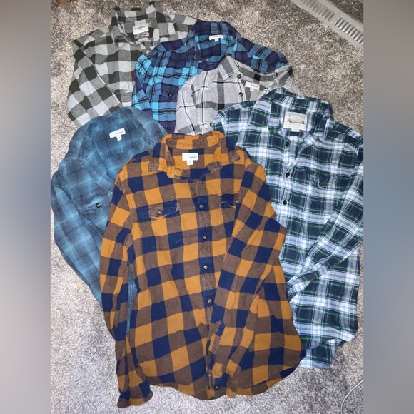 Men’s Flannel plaid button down shirt bundle, lot of 6, medium - Picture 1 of 3